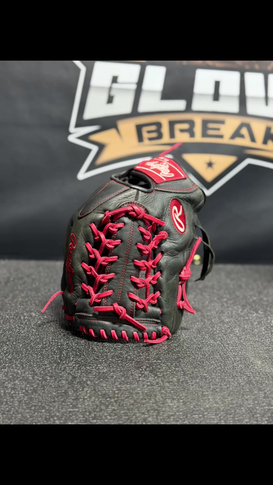 @Glove Break