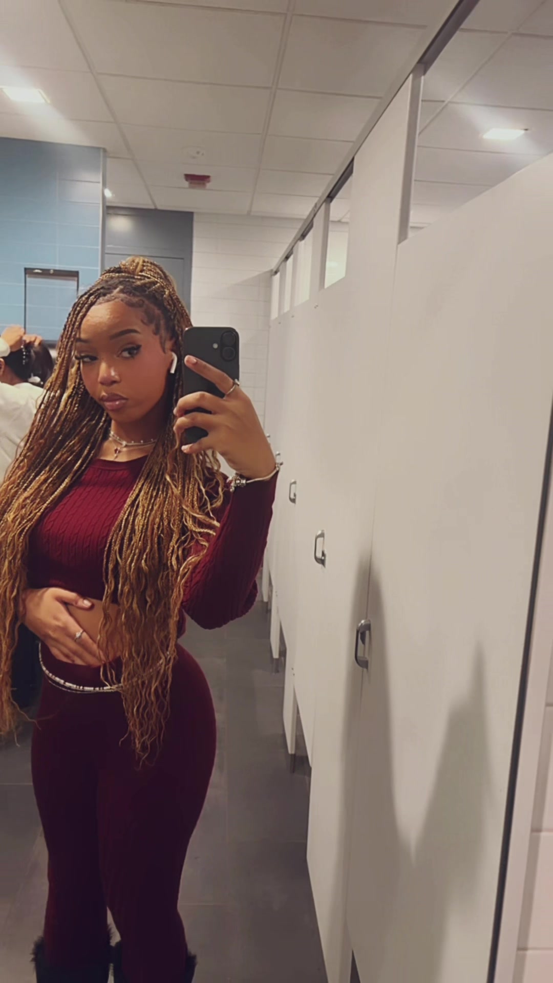 @manii🎀.