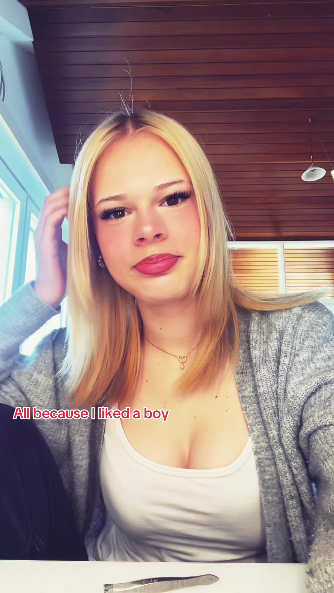 @<3