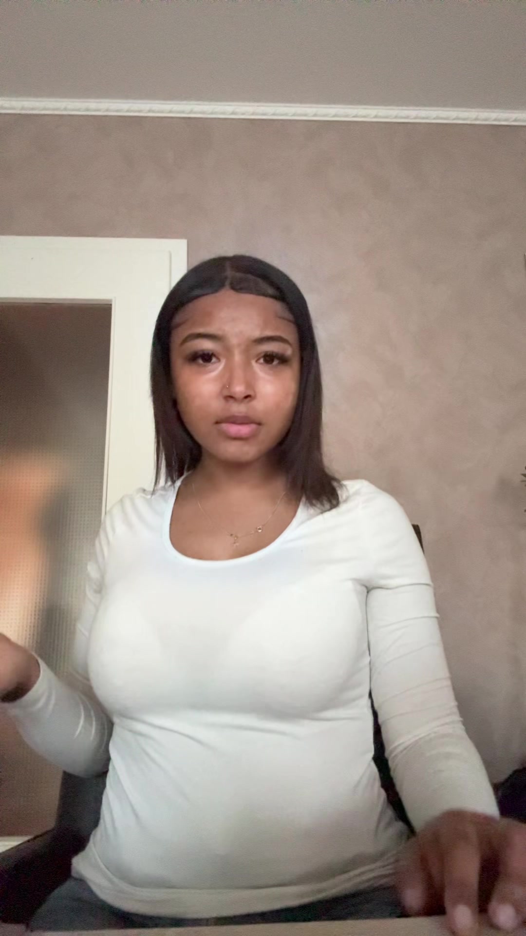 @Emiii