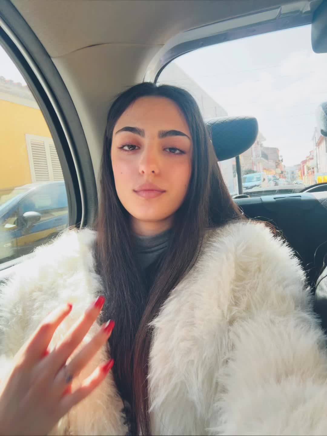 @ELEONORA🦋
