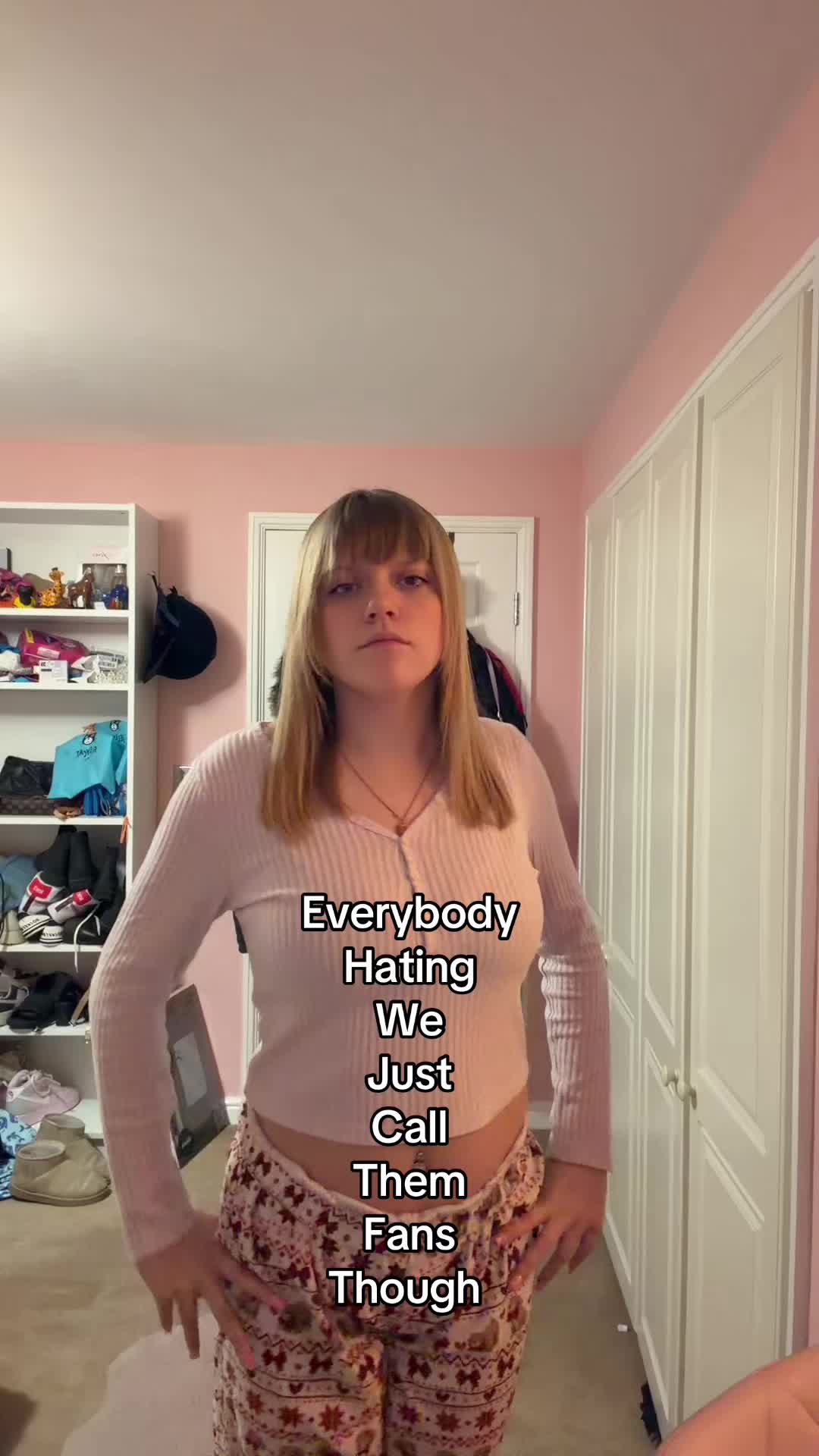 @𝐍𝐈𝐊𝐊𝐈~𝐁𝐑𝐎𝐖𝐍🤍