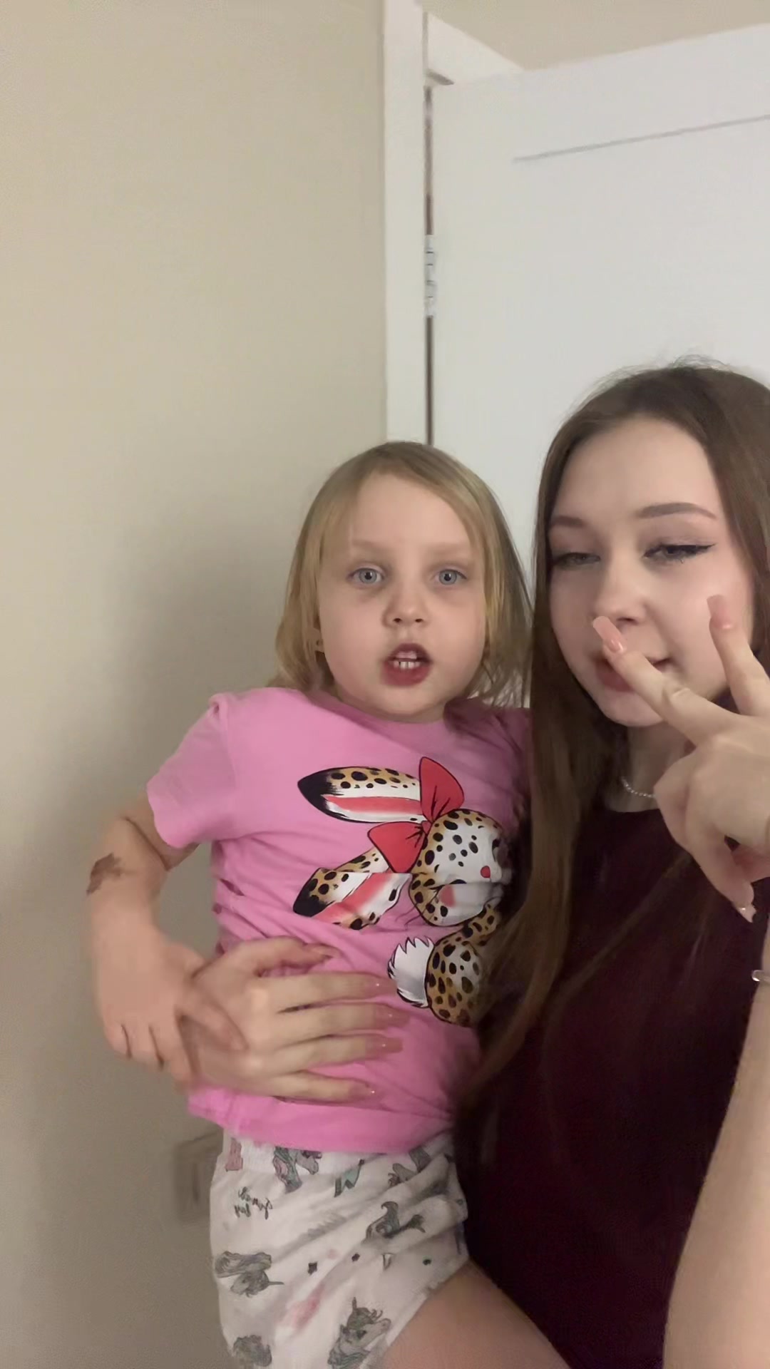 @милана нана