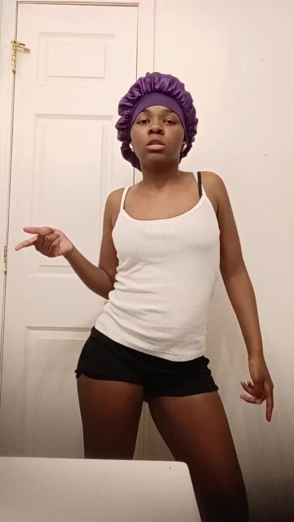 @Kai C