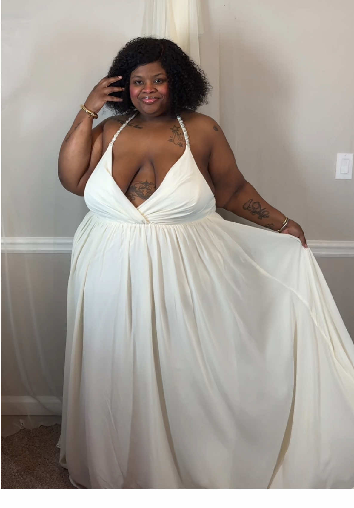 @Nikki &bull; Plus Size Fashion