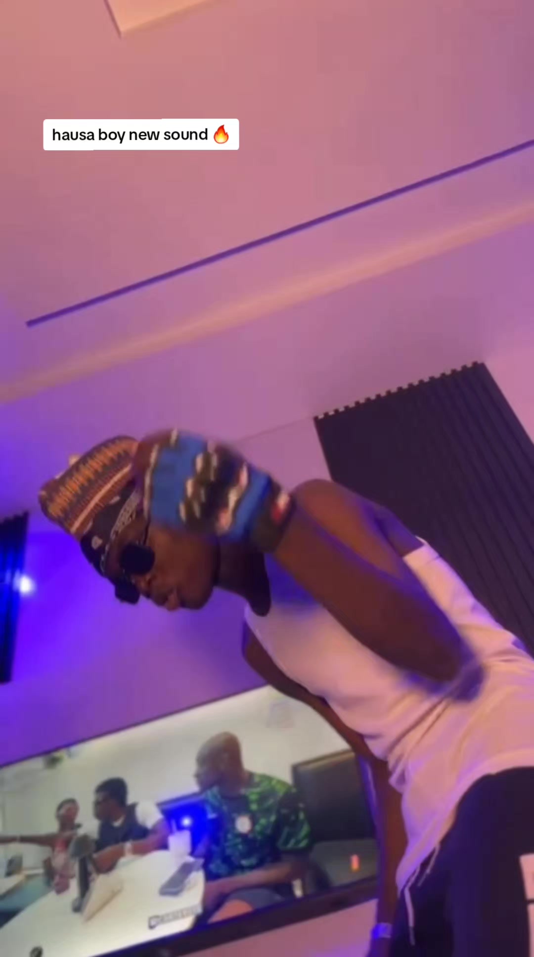 @Sparkboyy