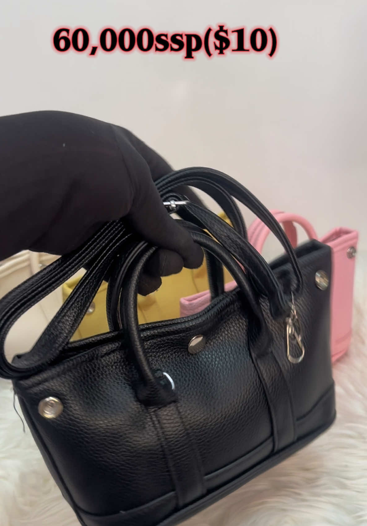 @HC BOUTIQUE