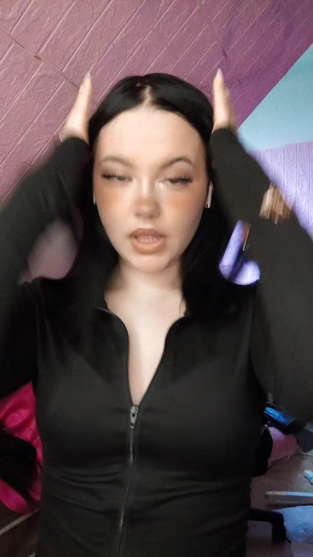 @𝒊𝒏𝒕𝒓𝒗𝒃𝒍𝒍🪩🎱