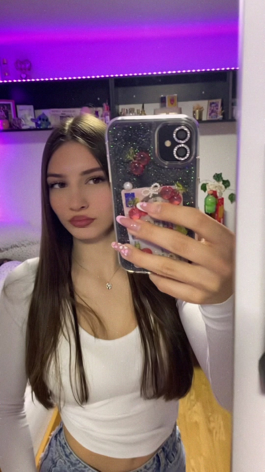 @𝓝𝓮𝓿𝓮𝓷𝓪