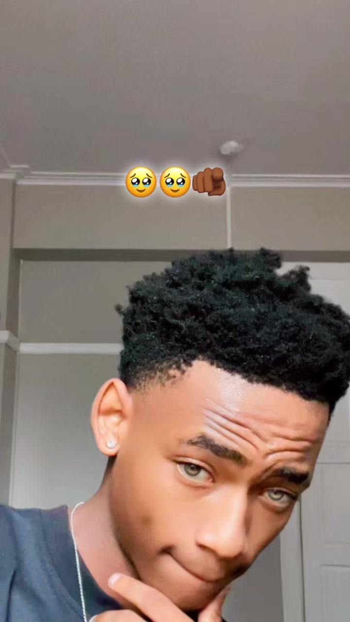 @Mbuso_Mbotho🐬