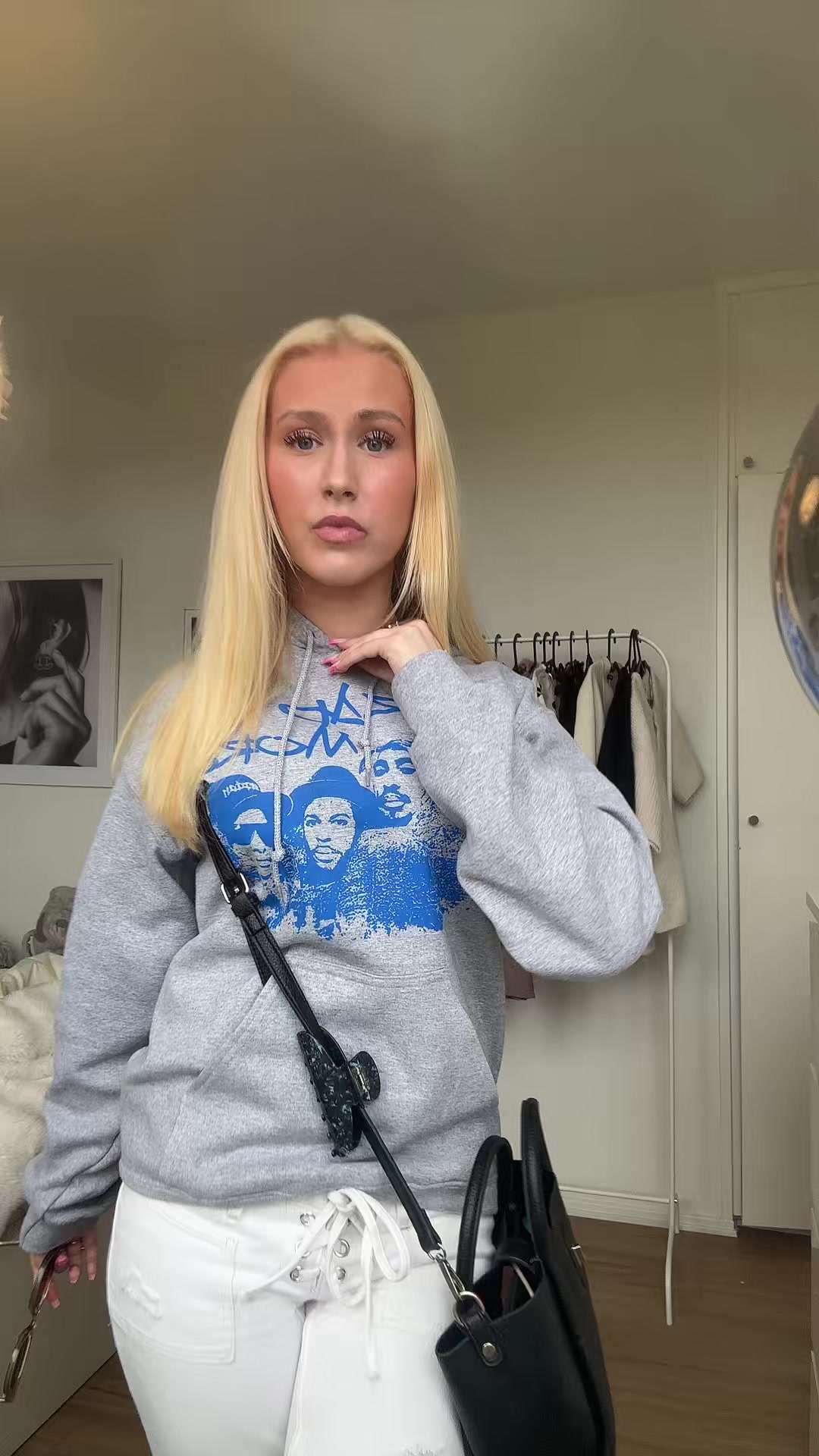 @dinrebecca1