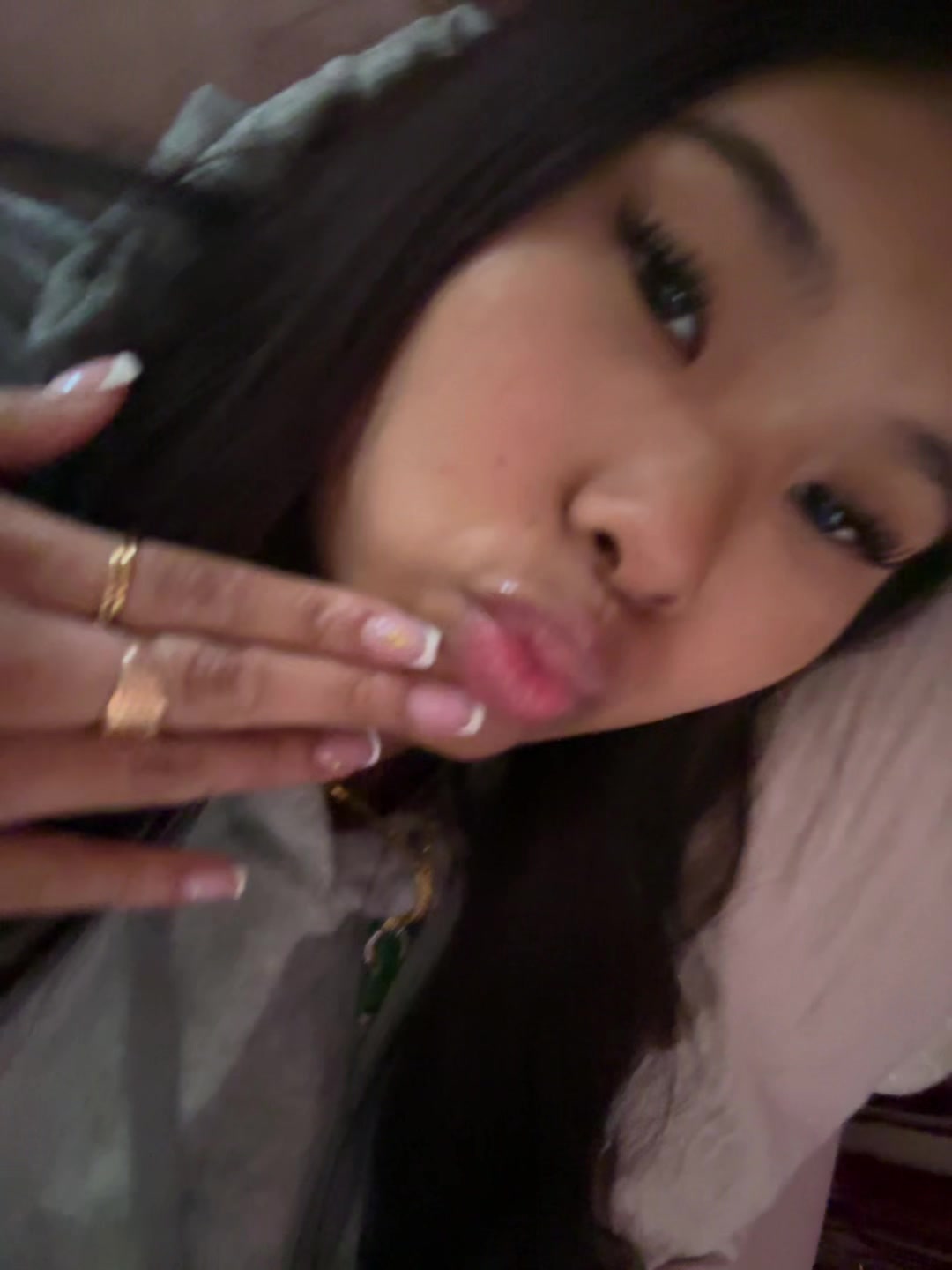 @Chichi