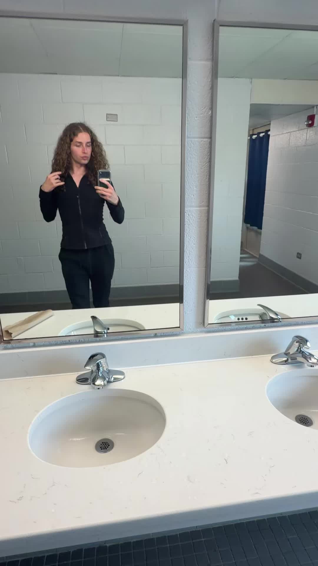 @bl1ngbla0w