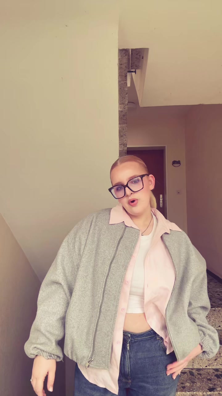 @𝐂𝐡𝐢𝐚𝐫𝐚