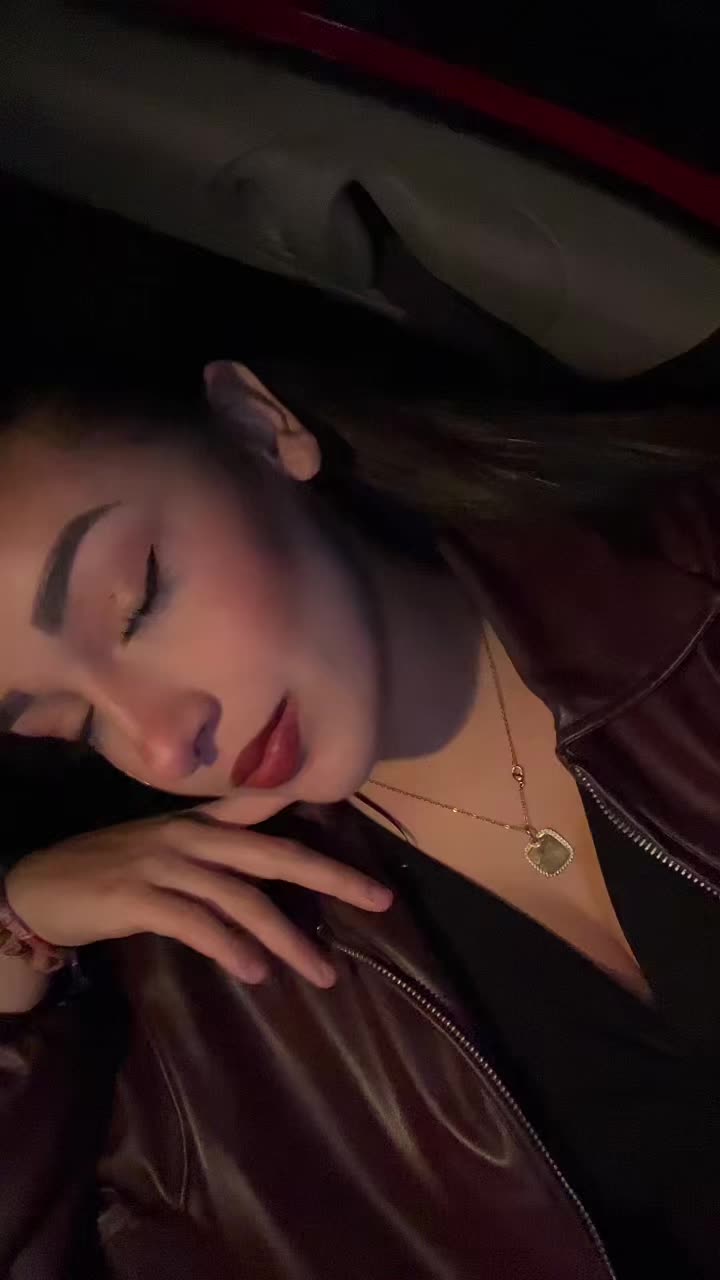 @Mar&iacute;a delgado