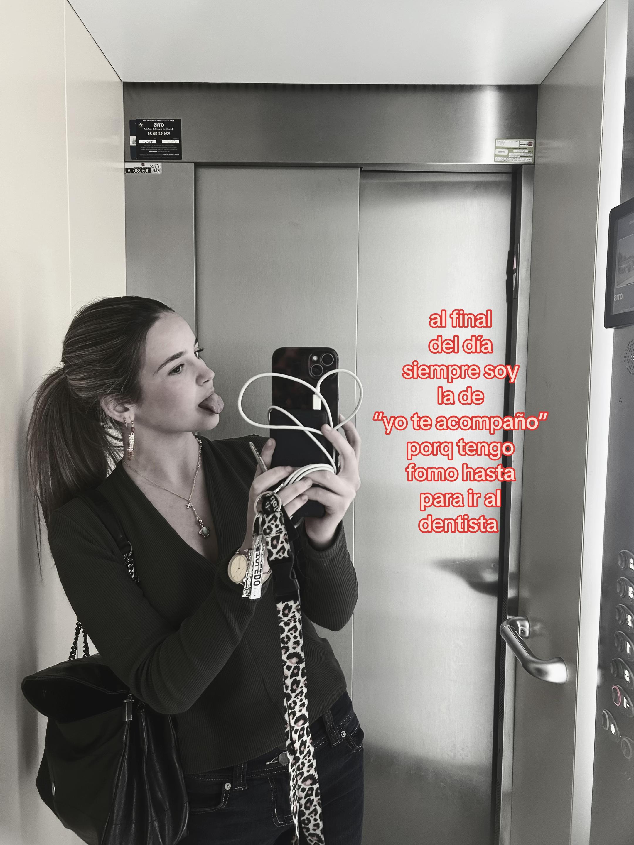 @isadeluquee