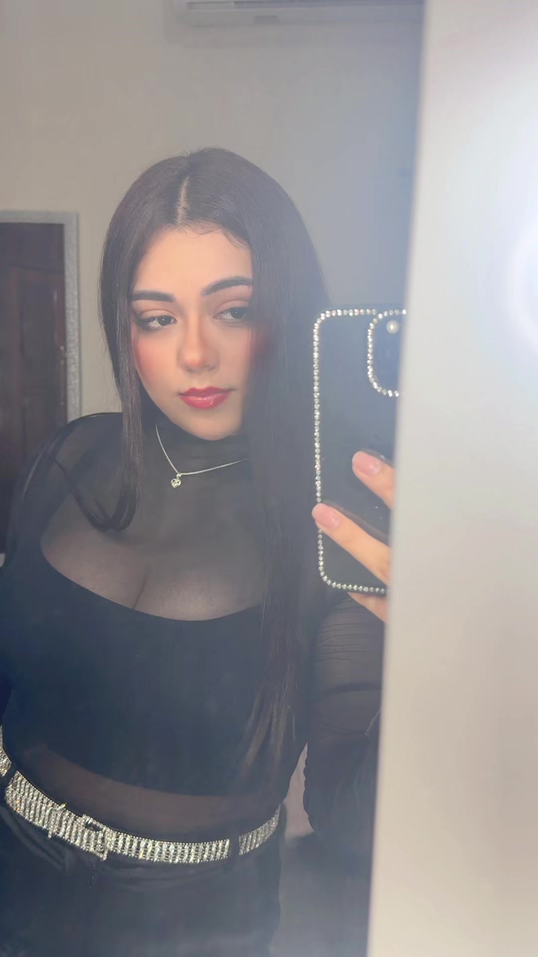 @𝑀𝒾𝓂𝒾𝓈