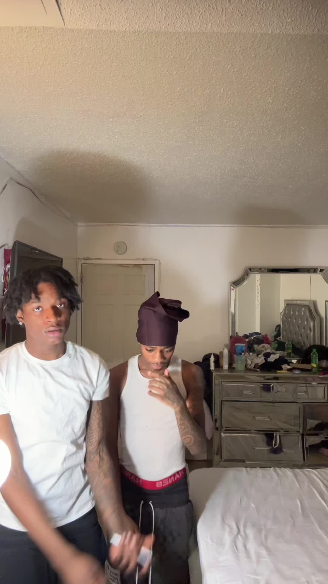 @jbstaygeekedundercover
