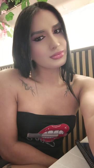 @Alejandra Y