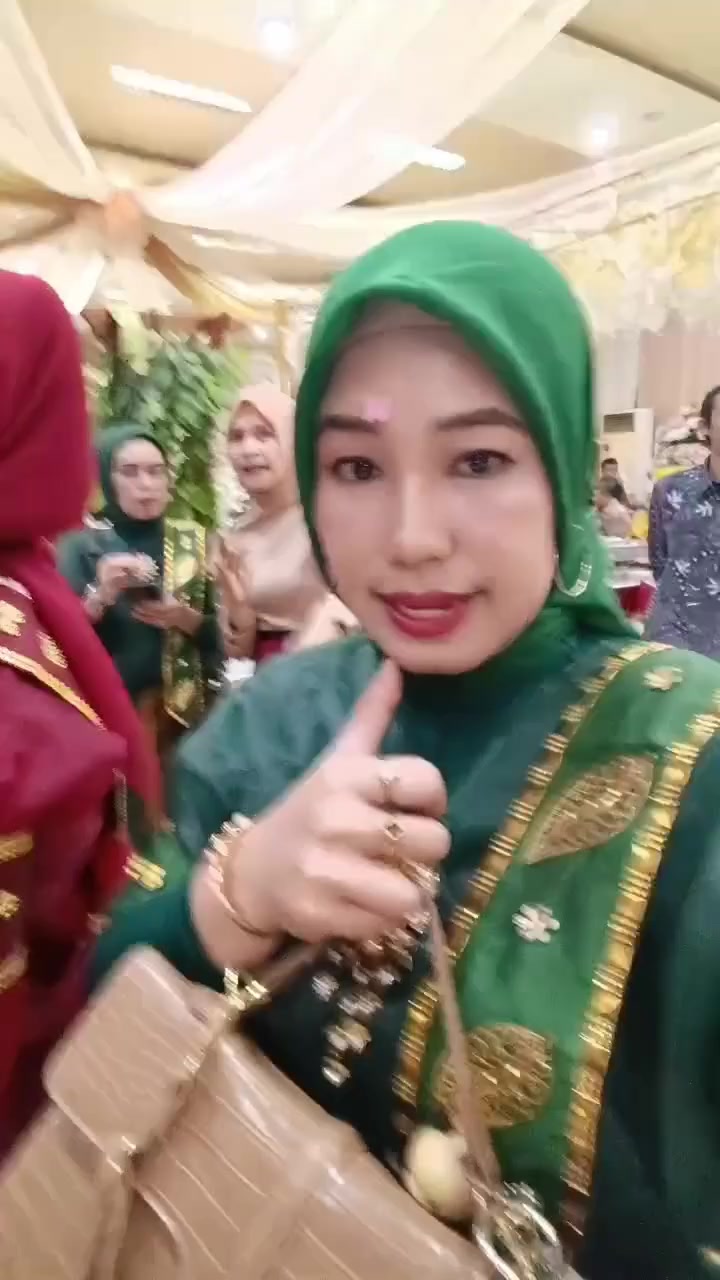 @Dhewi