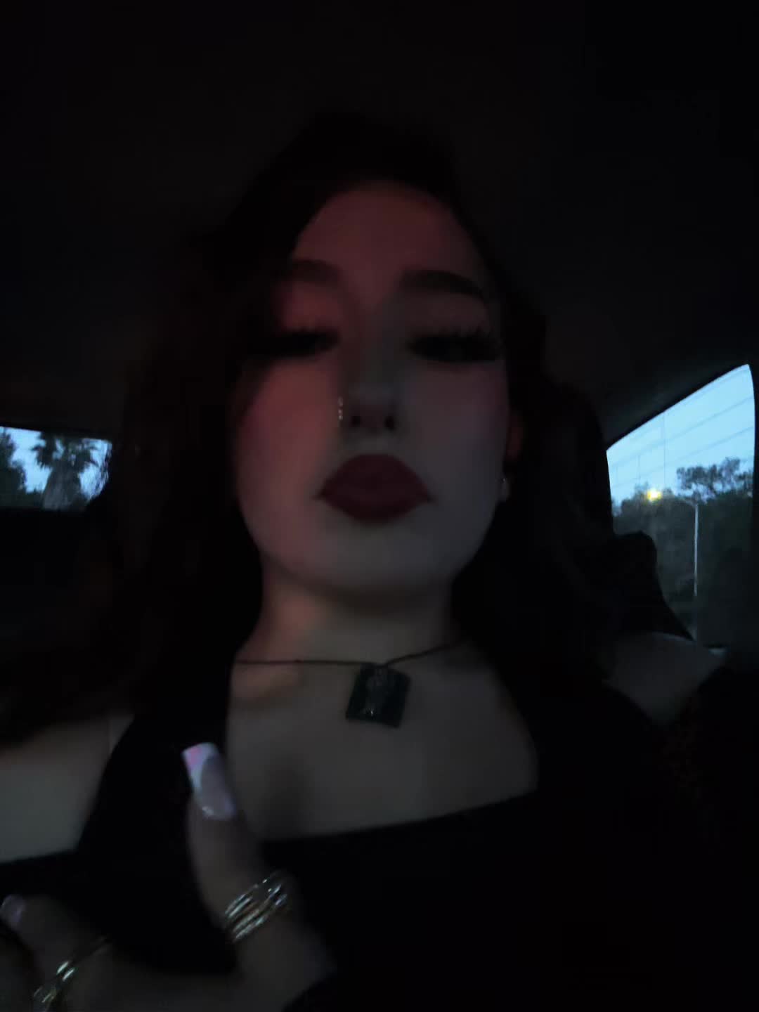 @_07564478