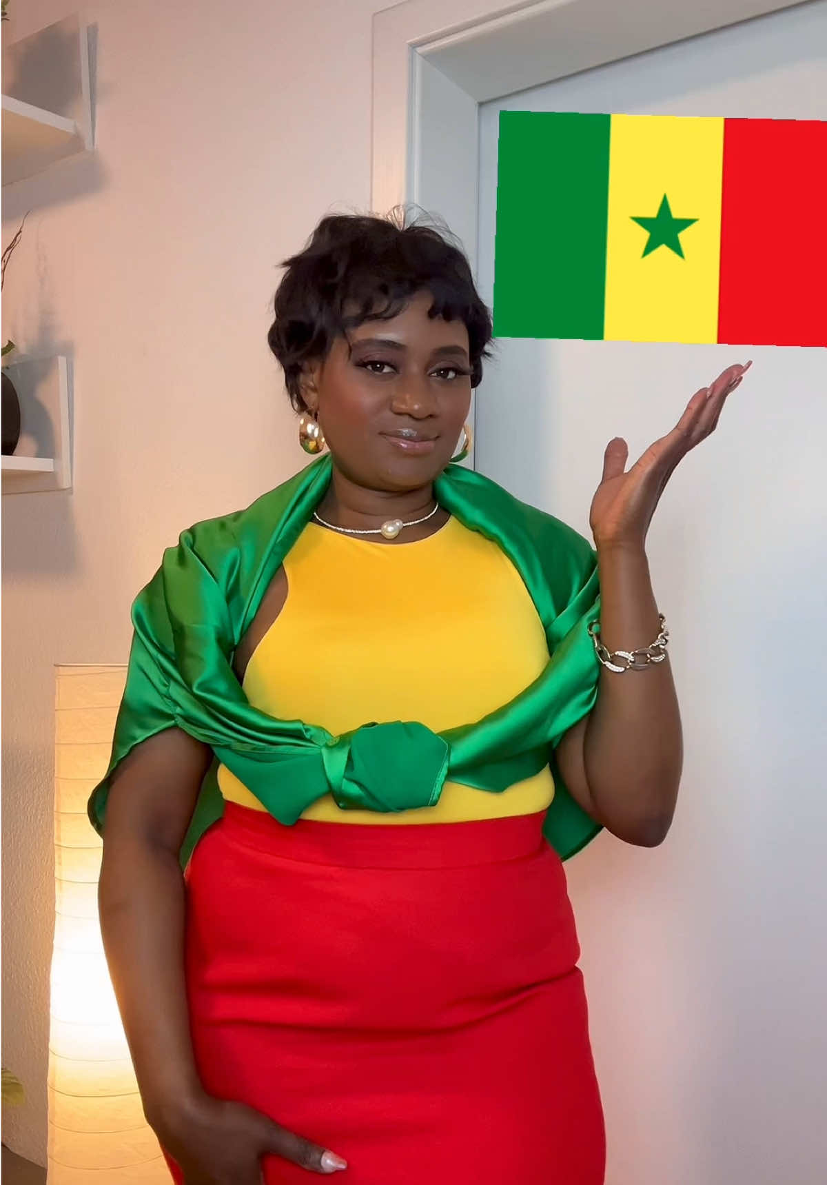 @Hanni 🇨🇲🇩🇪