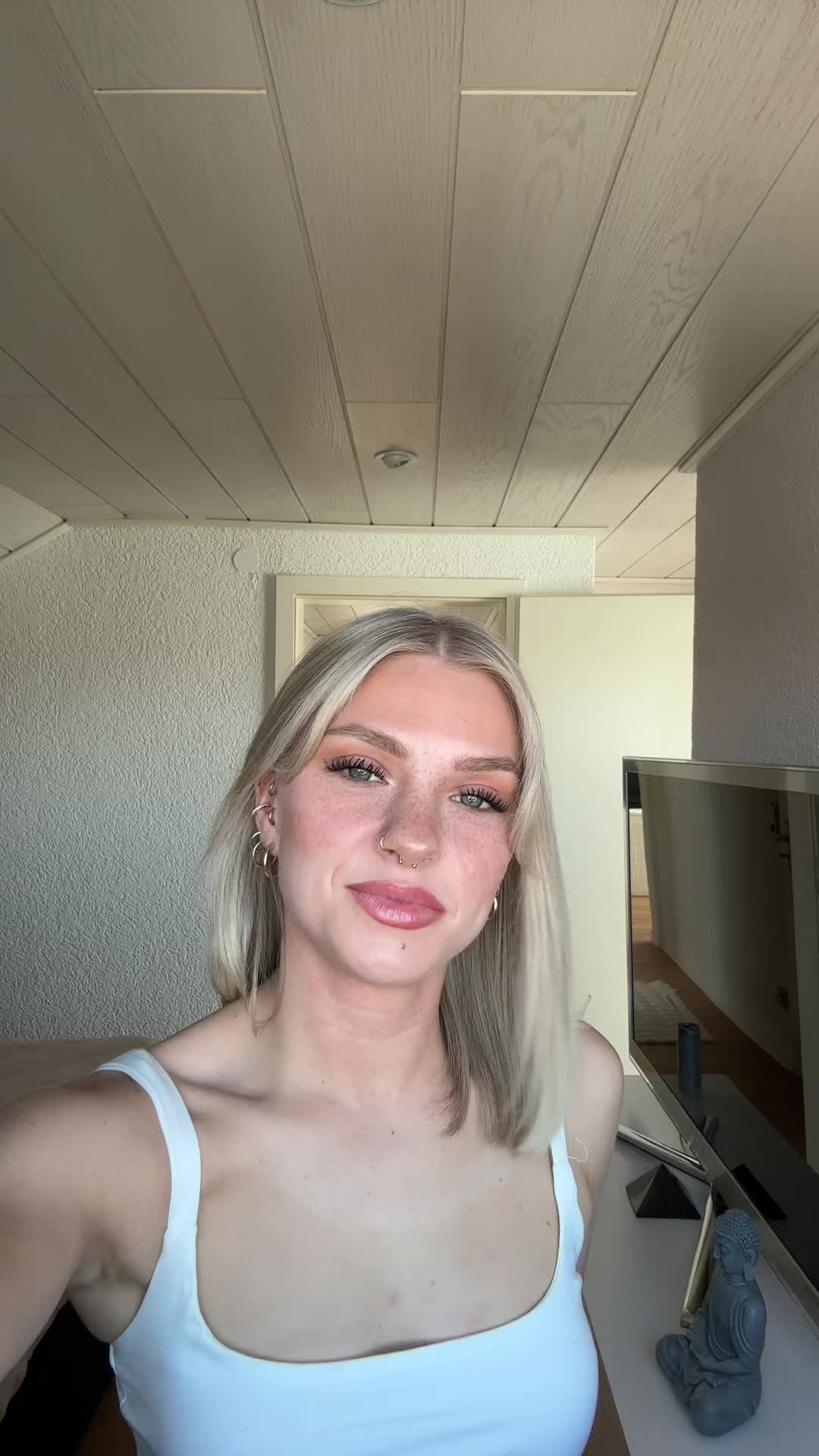 @michelle14077