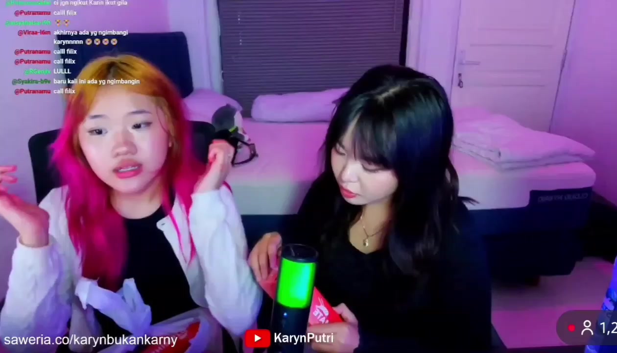 @nela