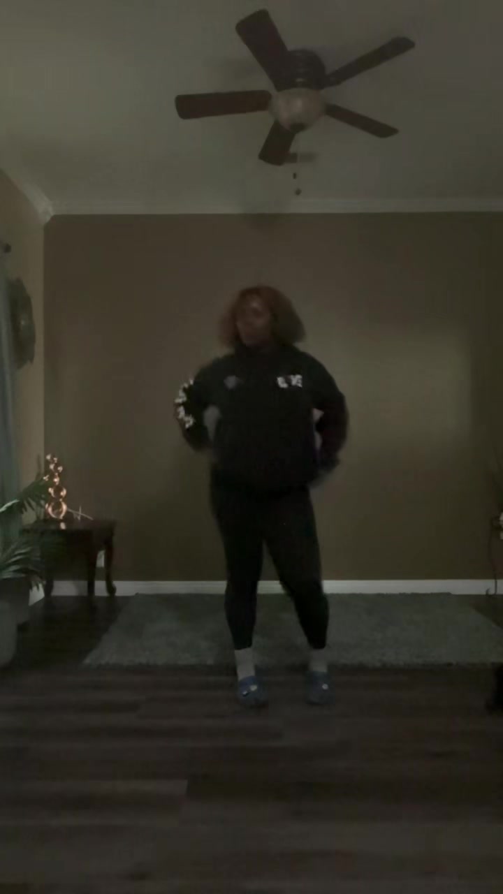 @👩🏾🎤🐐