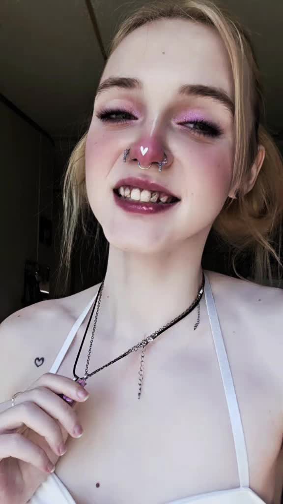 @Carebear🦋🍃