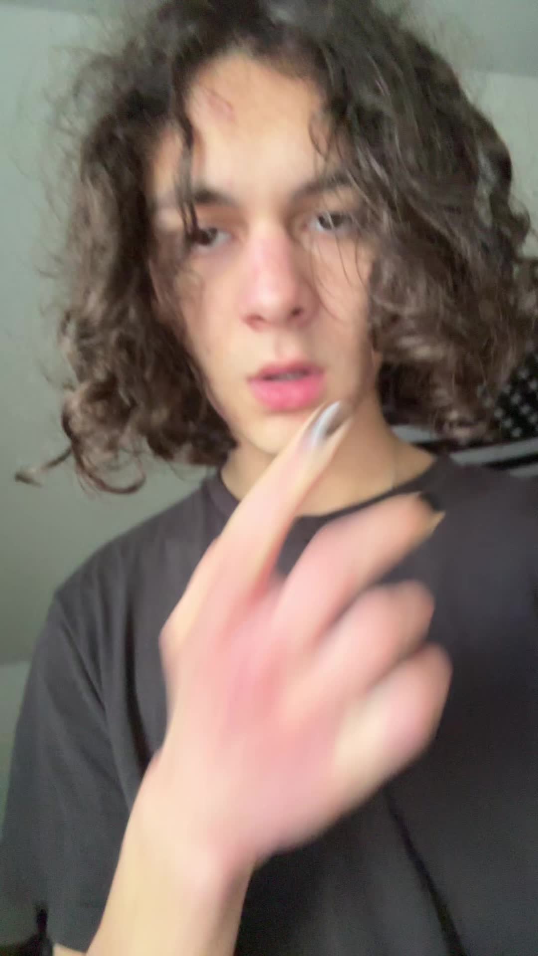 @Hollibles