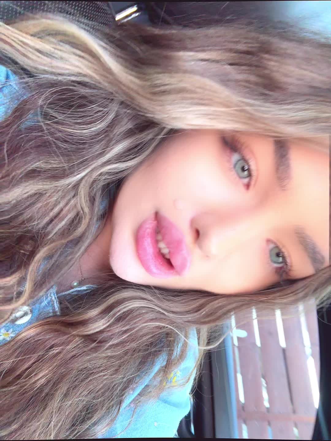 @Miruna