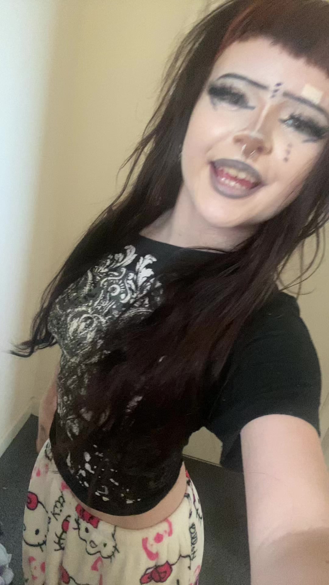 @Lillyy