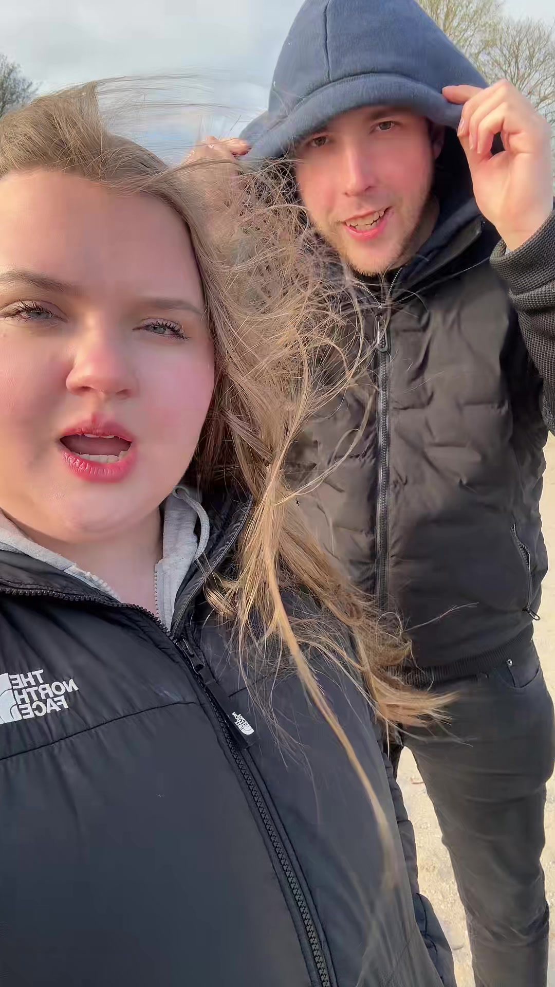 @𝒯𝒾𝓂𝑜 & 𝒢𝑒𝑜𝓇𝑔𝒾𝒶 &infin; 🐝