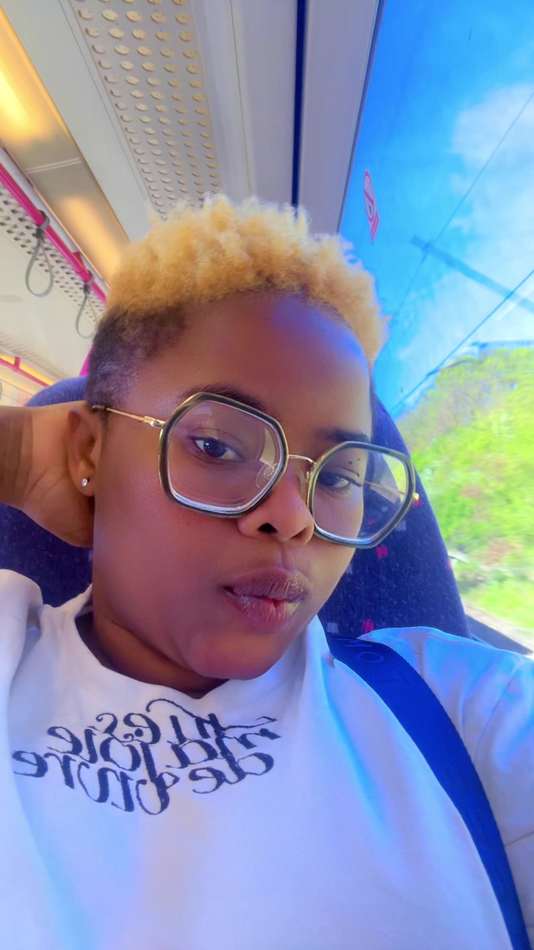 @💛pretty lady💛001♎️🇬🇧🇳🇬