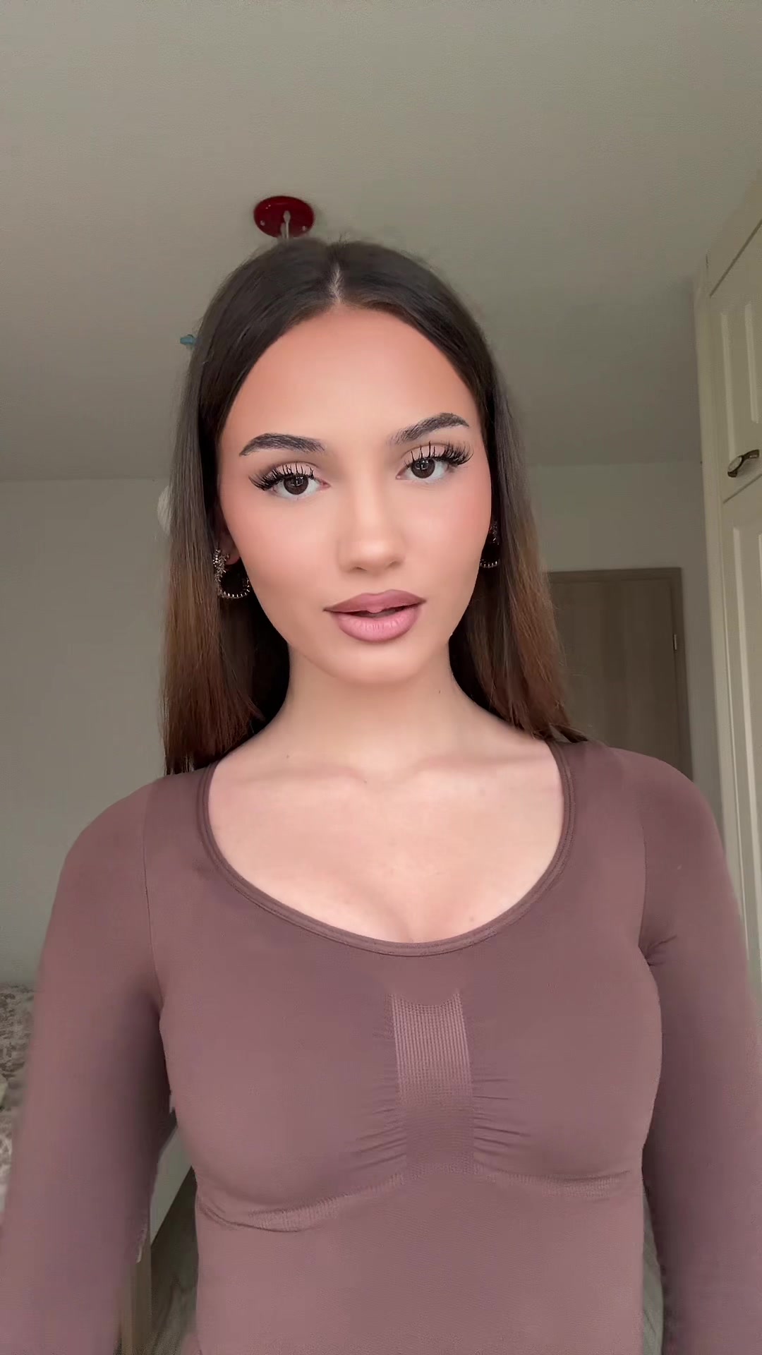 @𝖠𝗇𝗂𝗌𝖺
