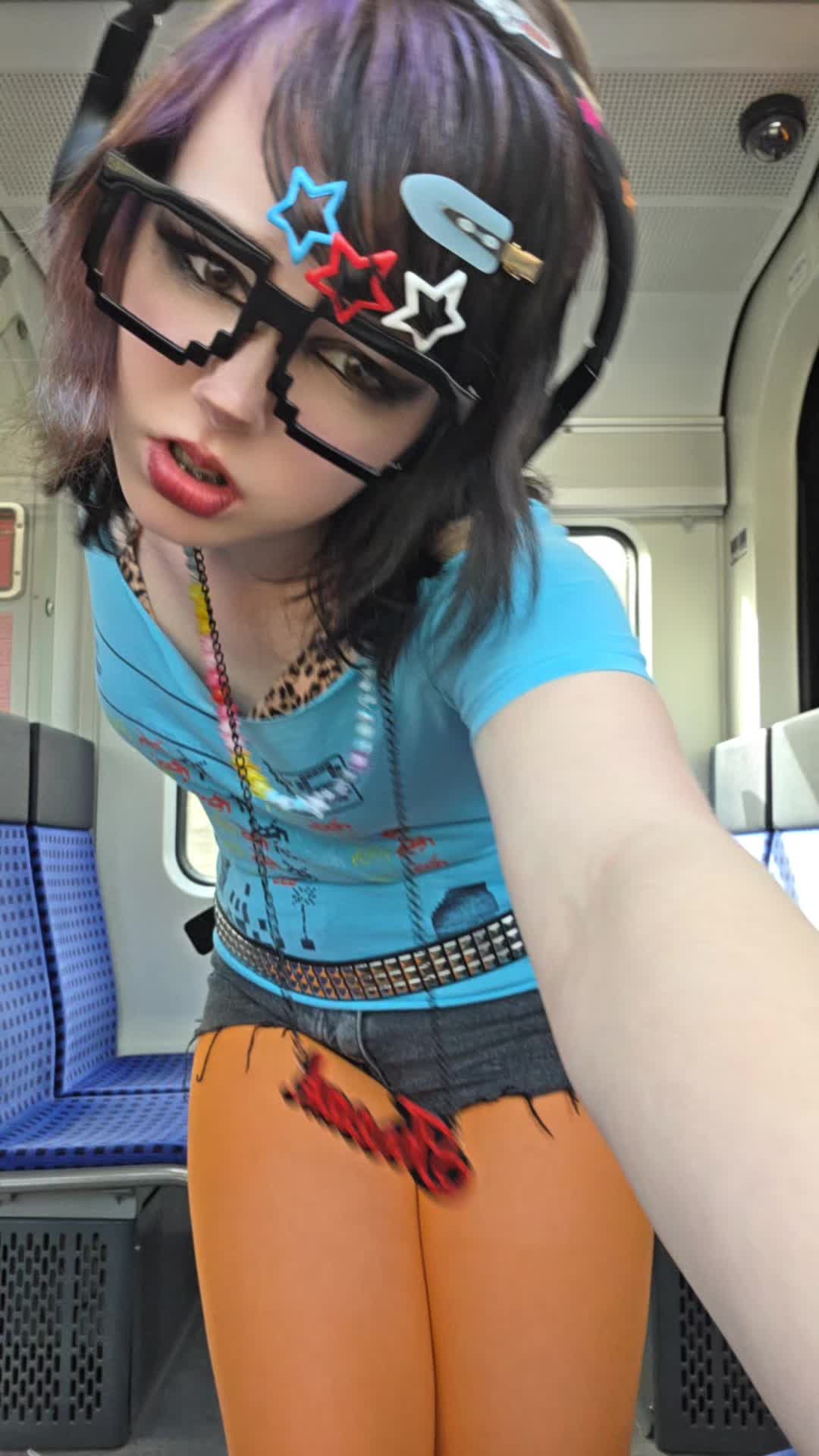 @🐇Emma🦑