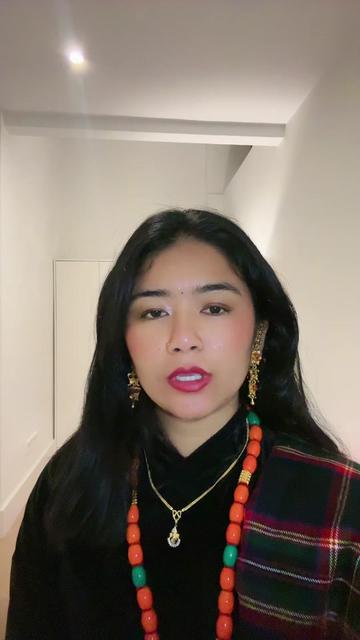 @स्मृती घले ❤️     (Gyaldang)