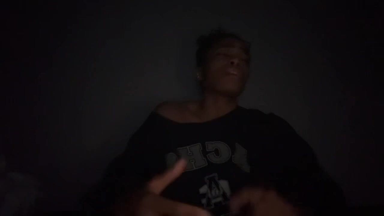 @Hey.