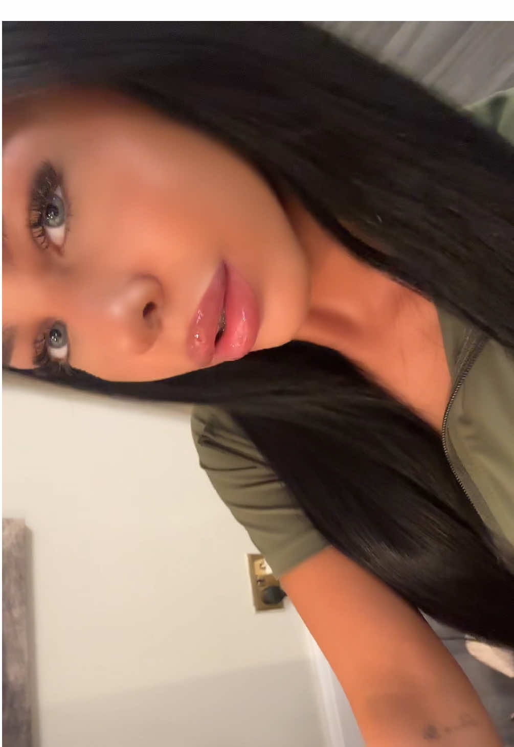 @ℒ𝒶𝓎𝓁𝒶𝓈𝒸ℴ𝓉𝓉22𝓍🫦