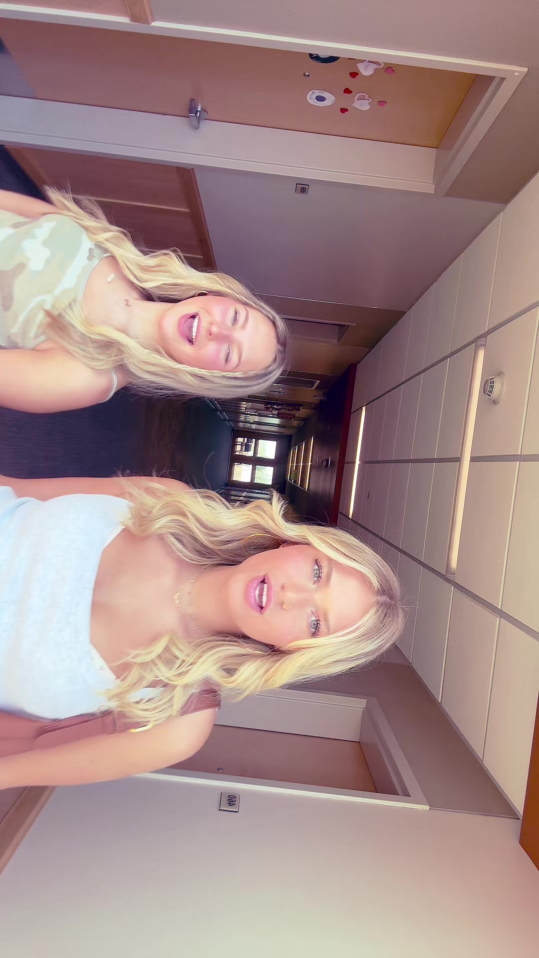 @Lo🤸🏼&zwj;♂️