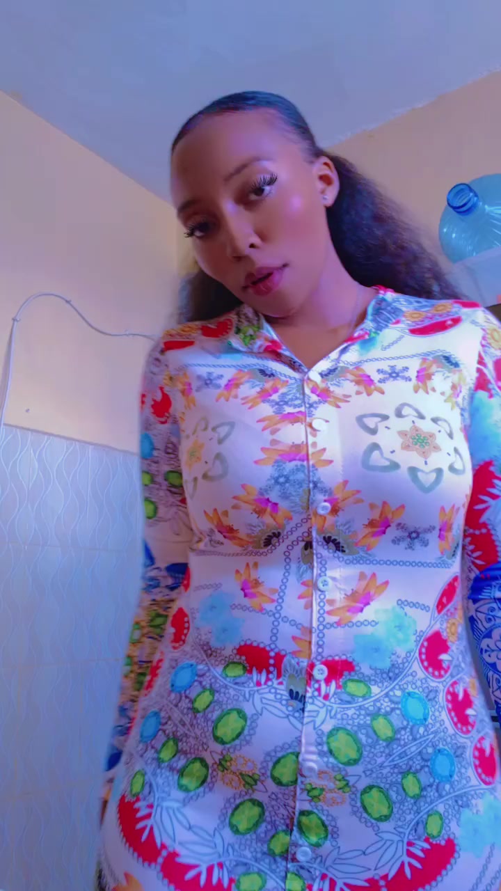 @njeri🦋