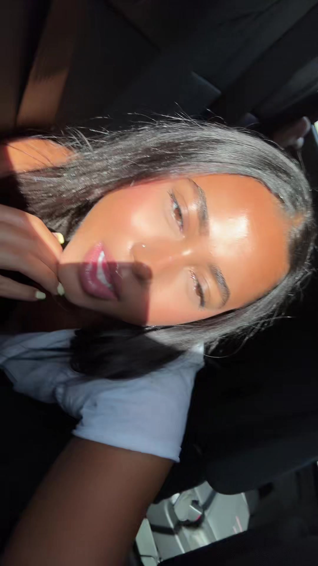 @🫶🏽