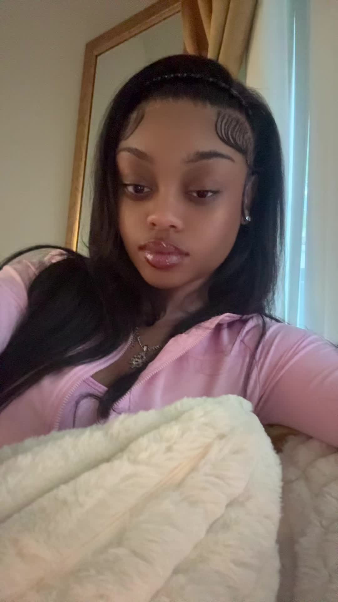 @niyasarone🌻