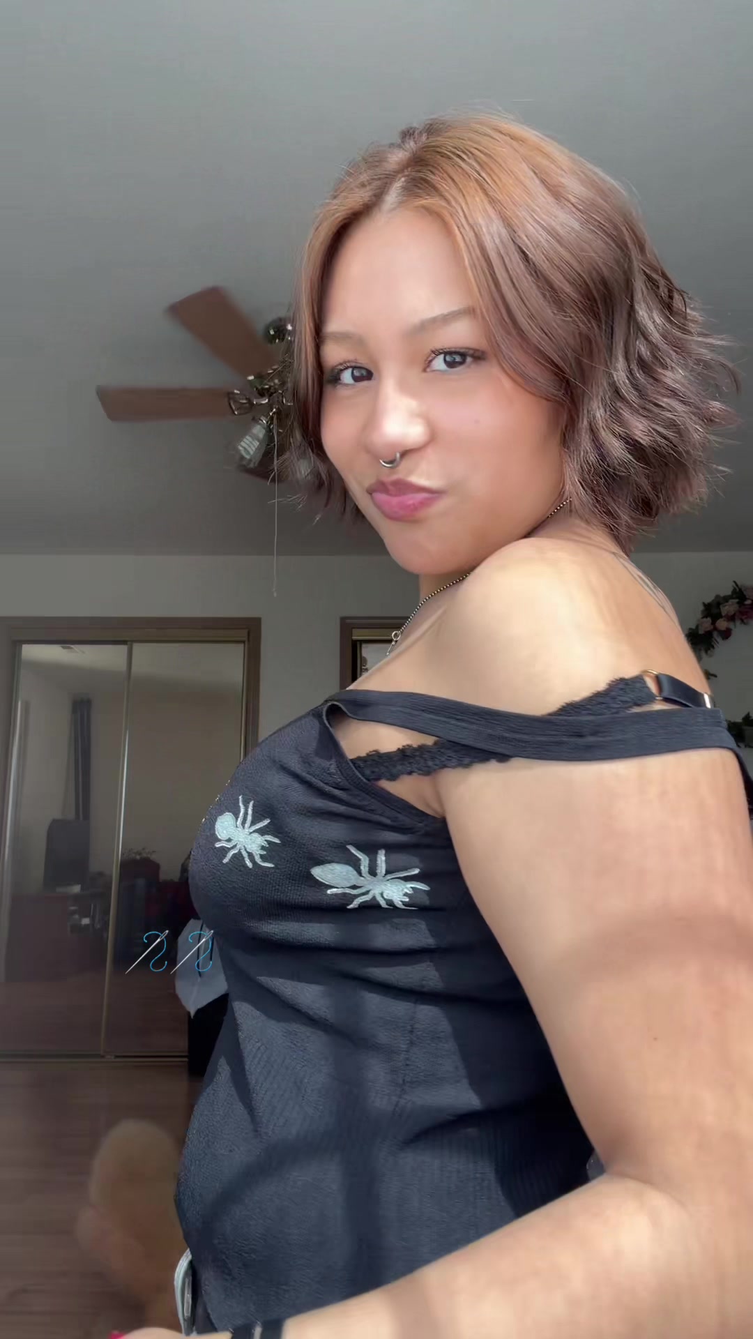 @bedroomdancing_