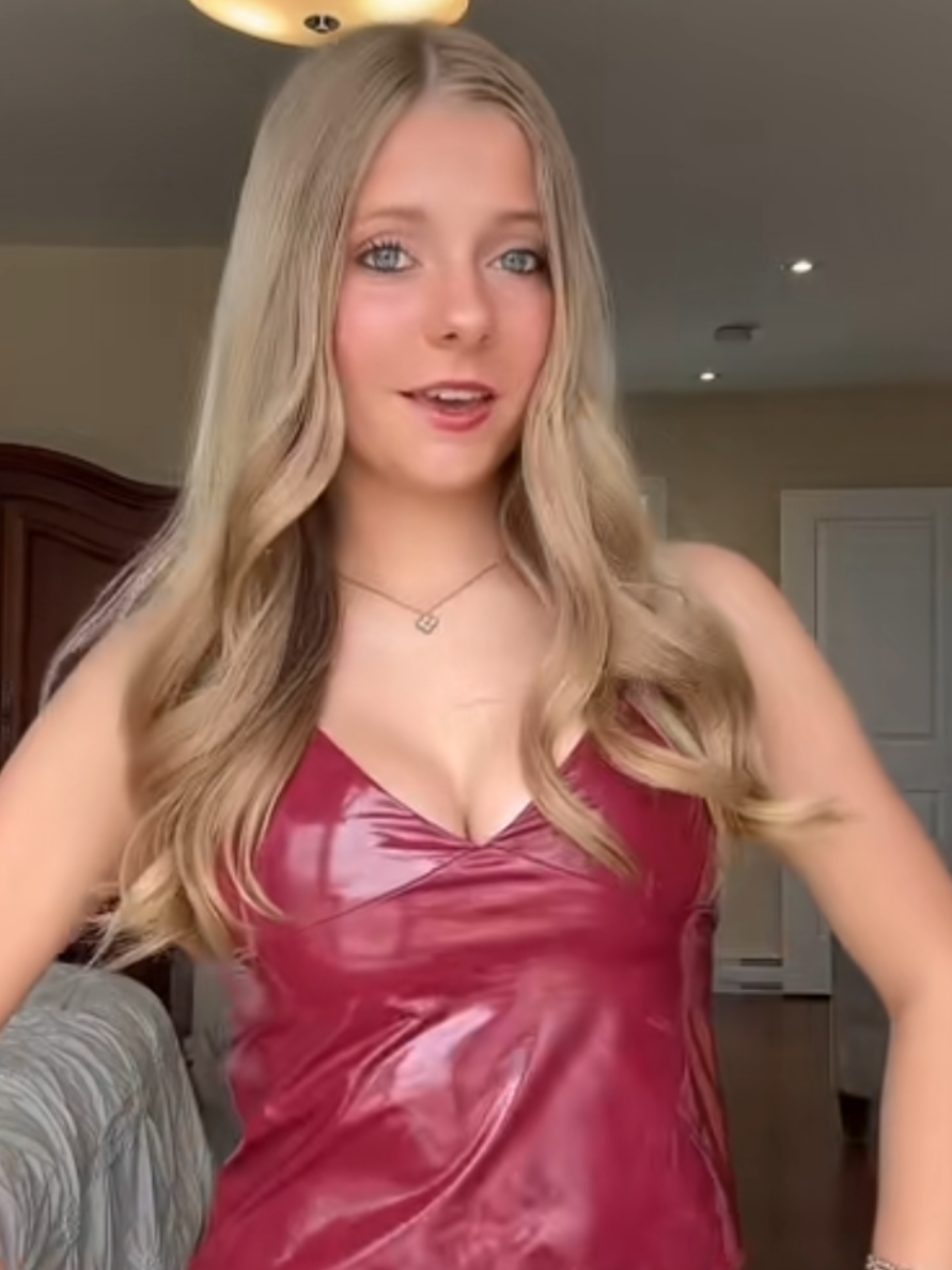 @❣️Becky Massey❣️