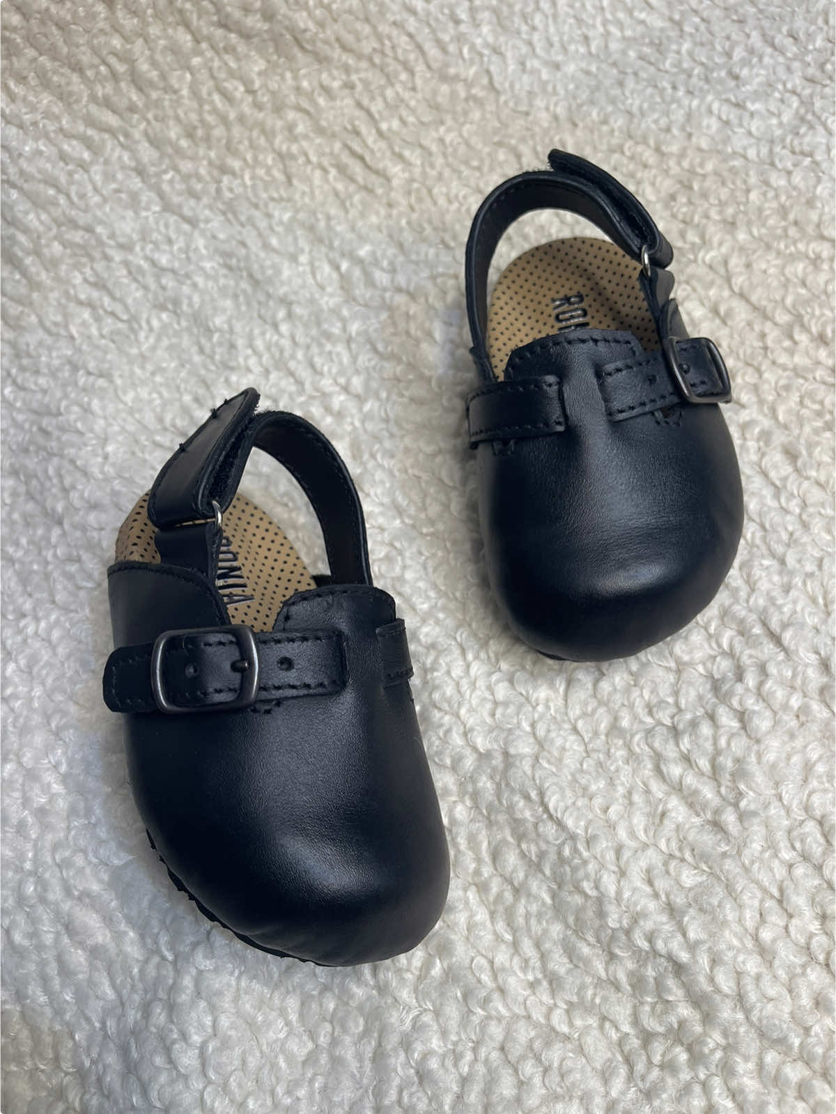 @UNIQUE HANDMADE SHOE AND BAGS