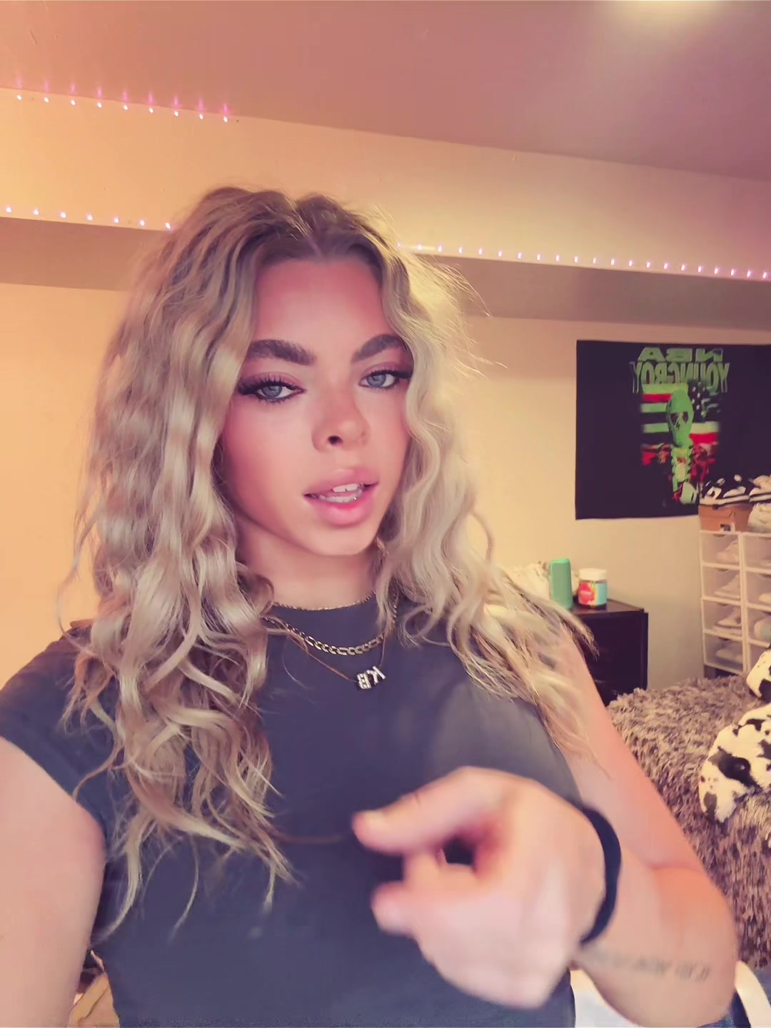 @kat