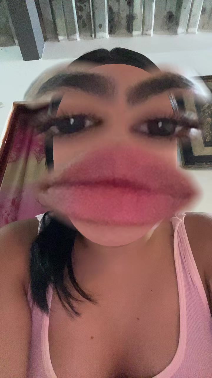 @Nina Olivera