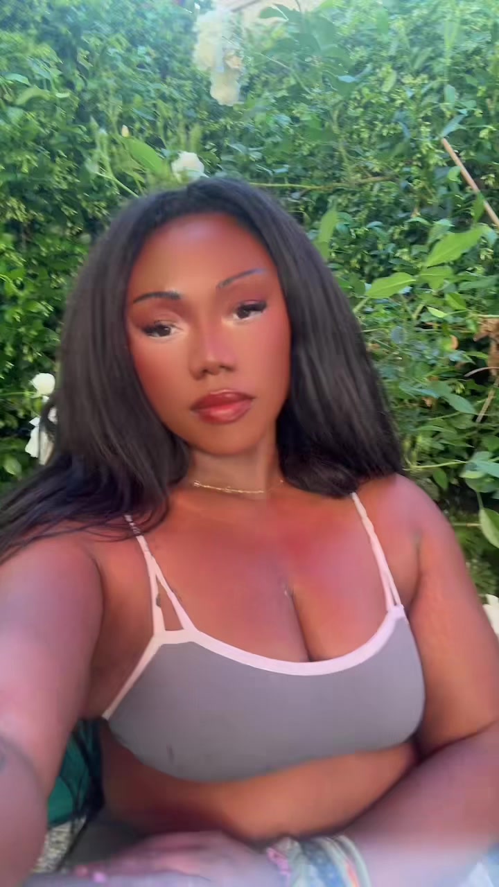 @ashantibunny